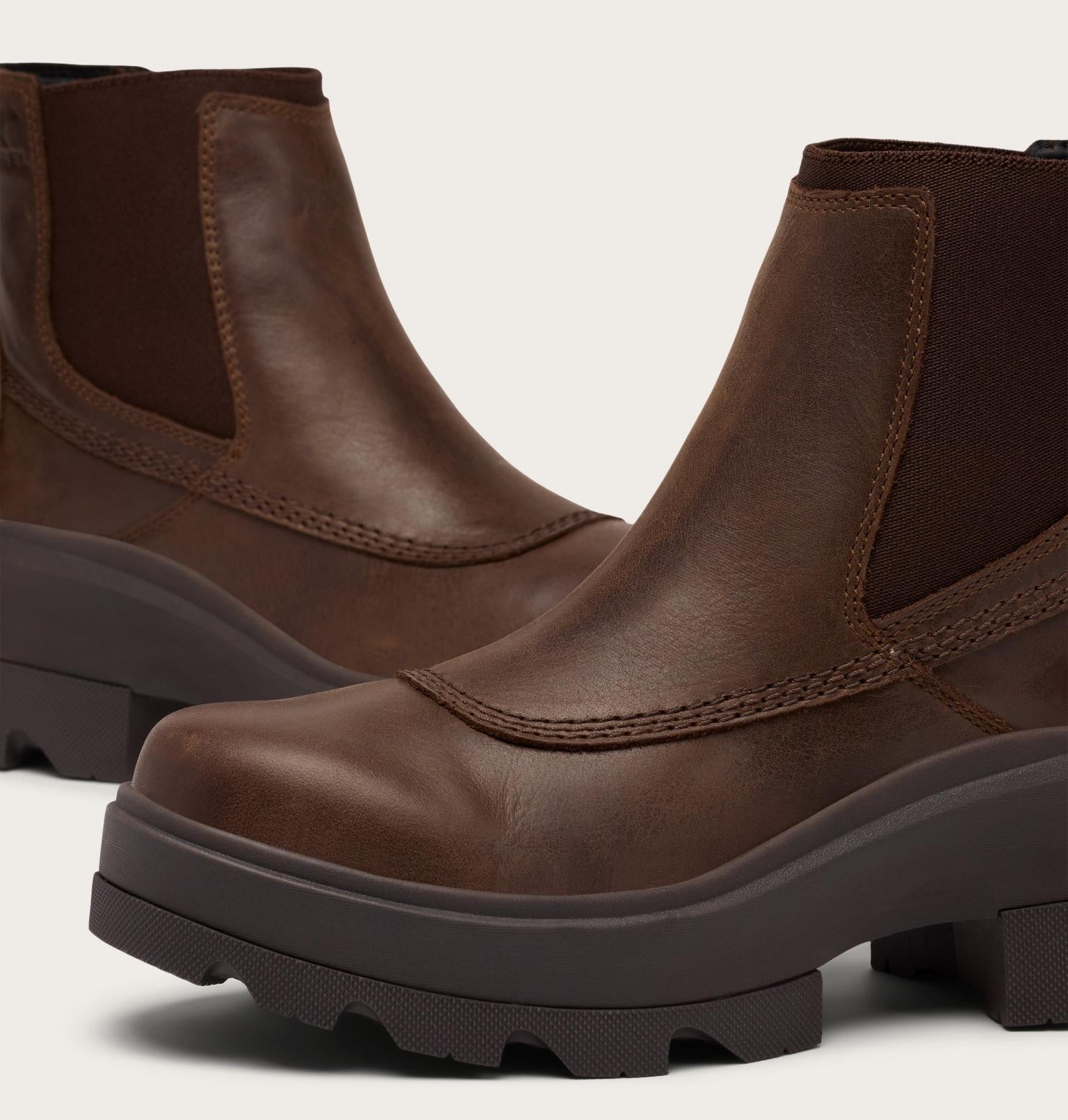 Joan FRWD™ Chelsea Women's Boot - Tobacco, Blackened Brown