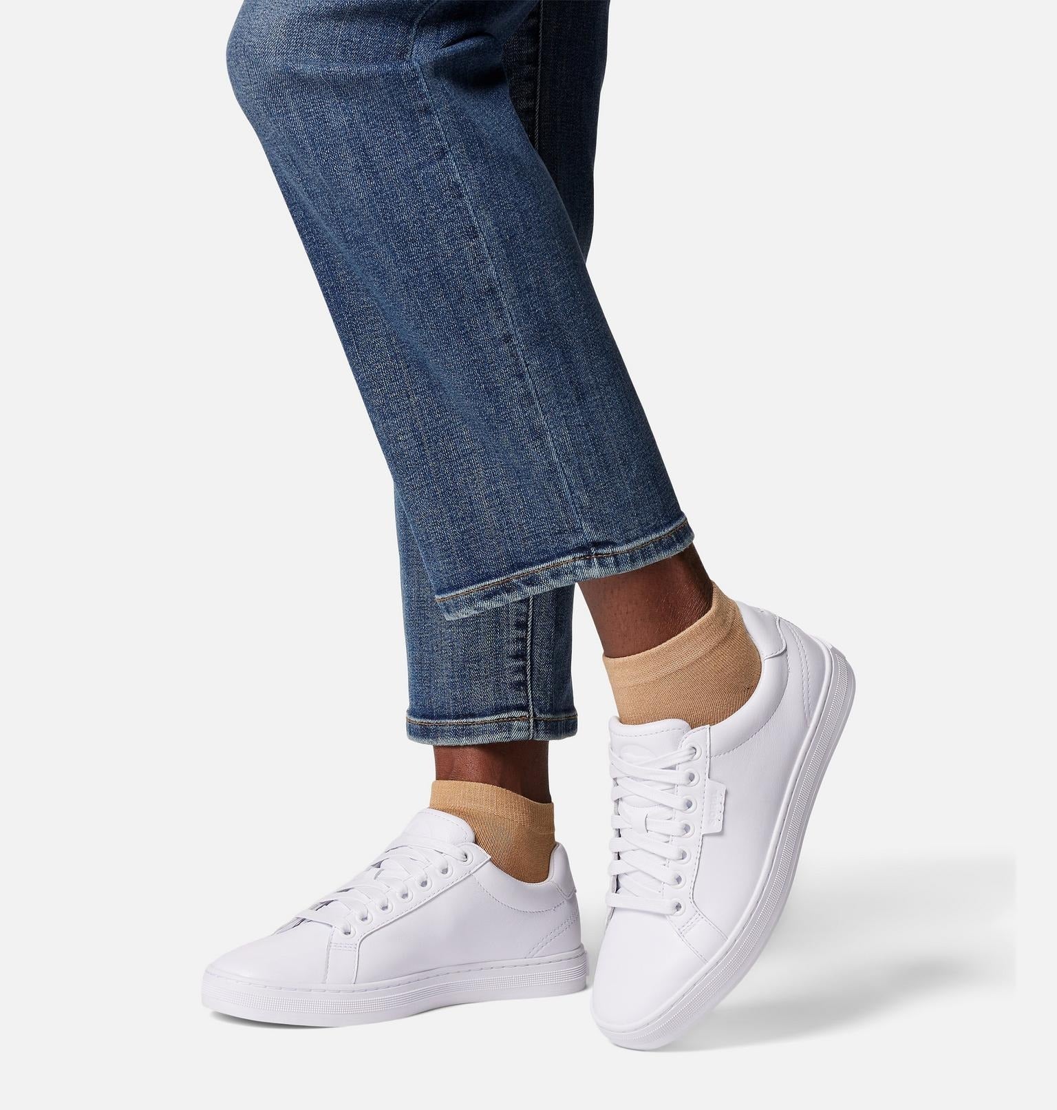 Cyprus™ LX Women's Sneaker - White, White