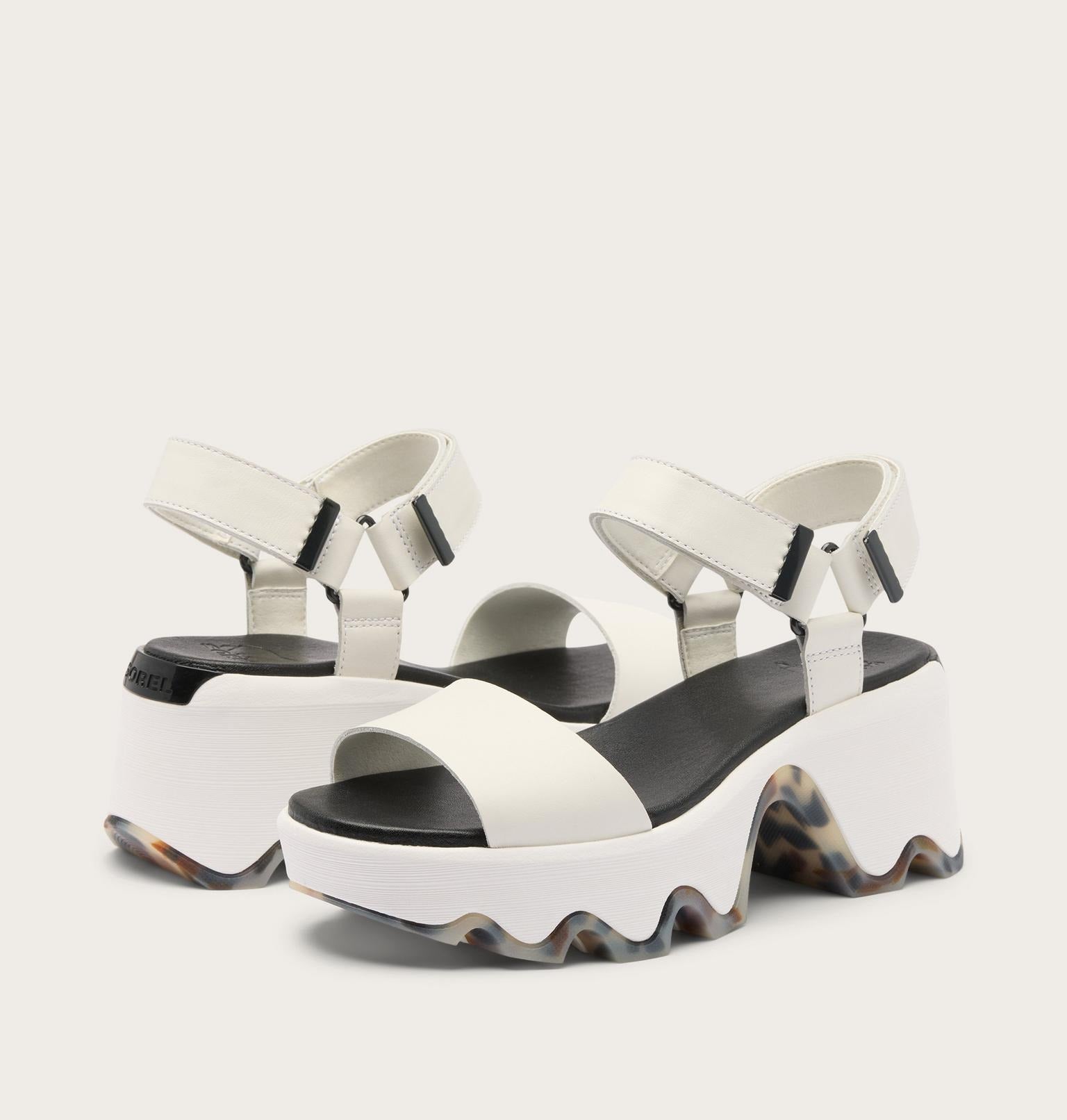 Kinetic™ Aura Y-Strap Women's Sandal - Sea Salt, Black
