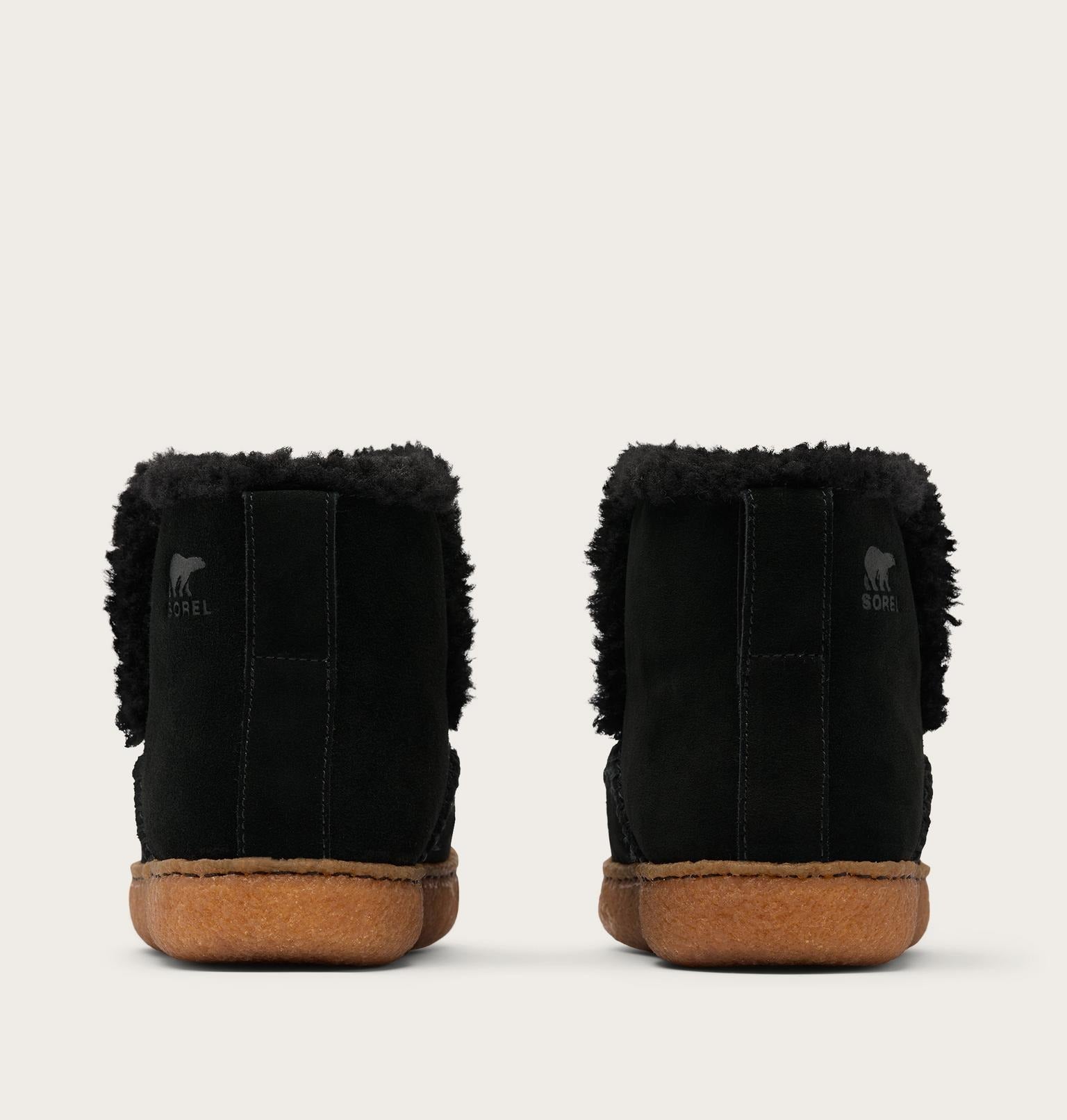 Nakiska™ III Bootie Women's Slipper - Black, Gum 2