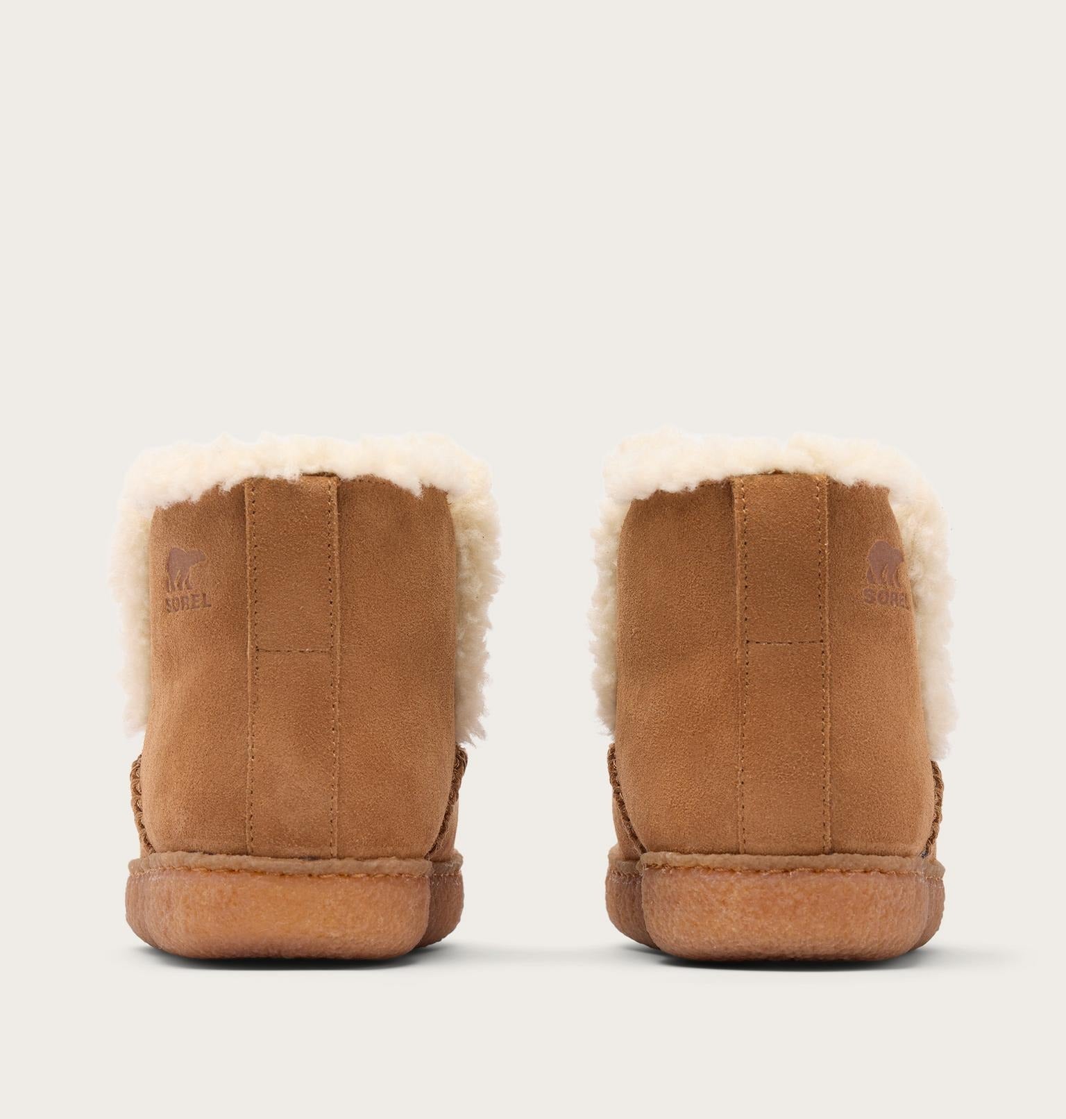 Nakiska™ III Bootie Women's Slipper - Velvet Tan, Gum 2