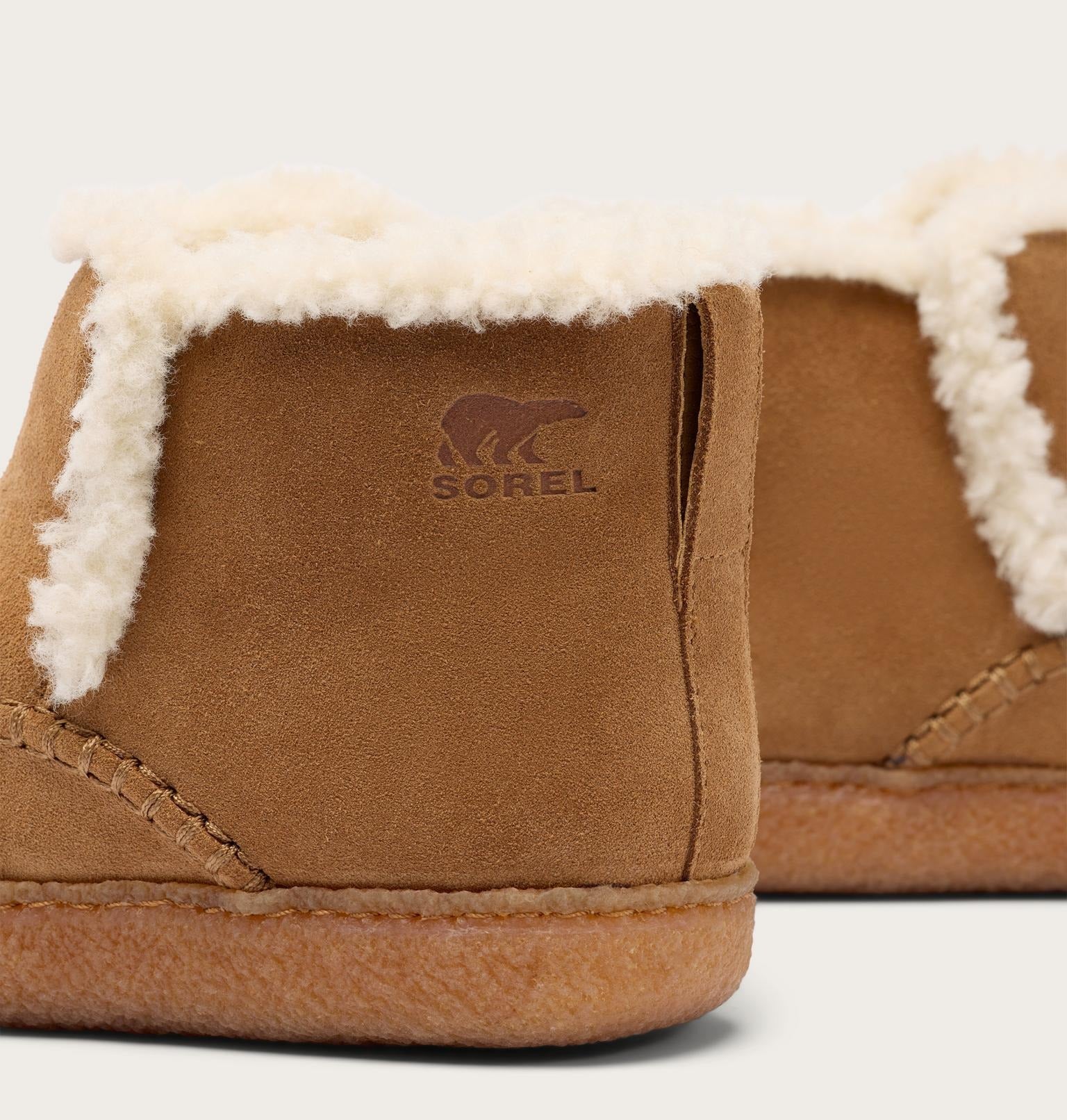 Nakiska™ III Bootie Women's Slipper - Velvet Tan, Gum 2