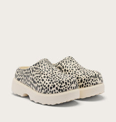 Caribou™ Clog Lux Women's Shoe - Black, Chalk